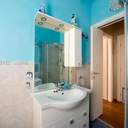 Lägenhet Casa Solemare Savona