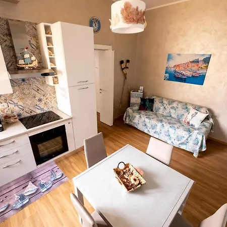 Casa Solemare Apartment Savona